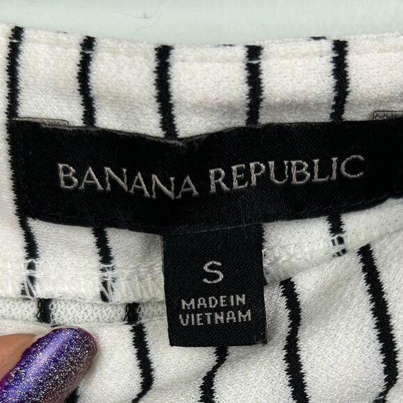 Banana Republic Off the Shoulder Bell Flare Slv Pin Stripe Blouse Black White S - Picture 10 of 11